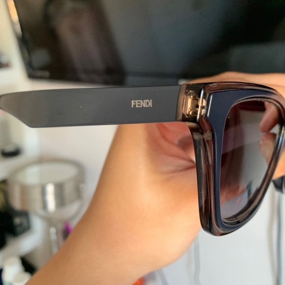 Authentic Fendi Sunglasses - Picture 2 of 6